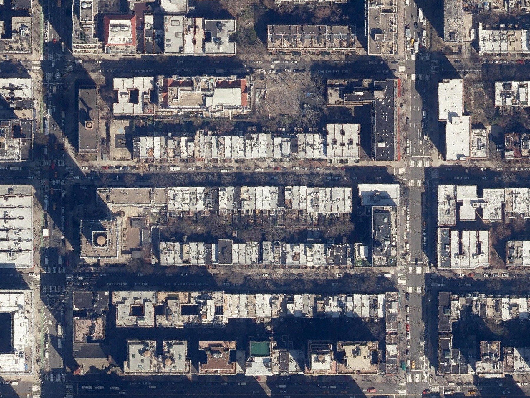 Current aerial view of the West 88th Street block, same footprint as the 1912 map